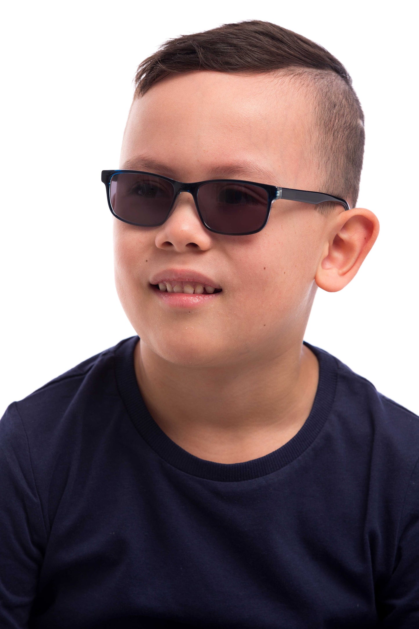 Boy Wearing Theo Kids Sunglasses Readers (Brown)